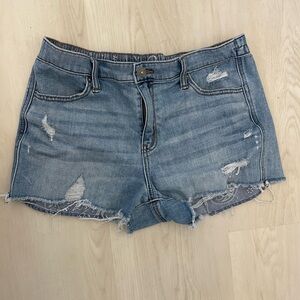 Aerie soft distressed jean shorts light wash size medium